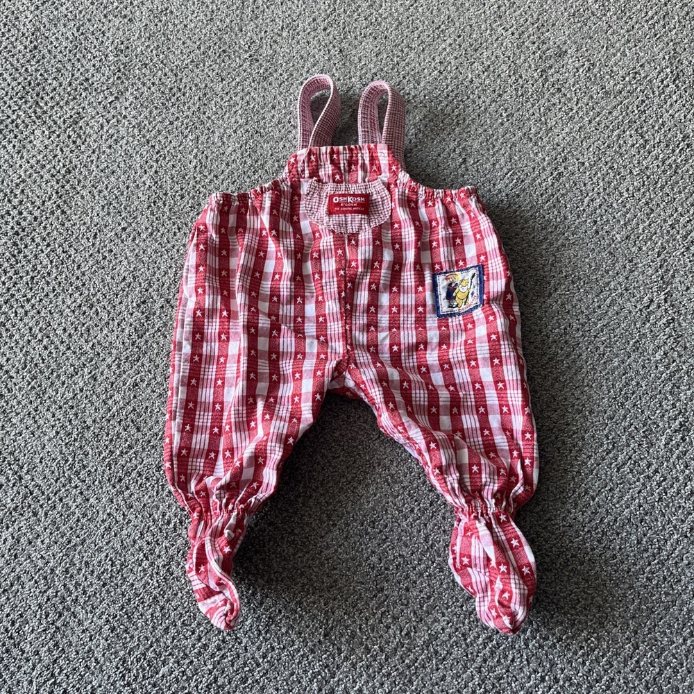 RARE Vintage Oshkosh Red Gingham Overalls With Feet: Footed. 6-9 Mon. Stars